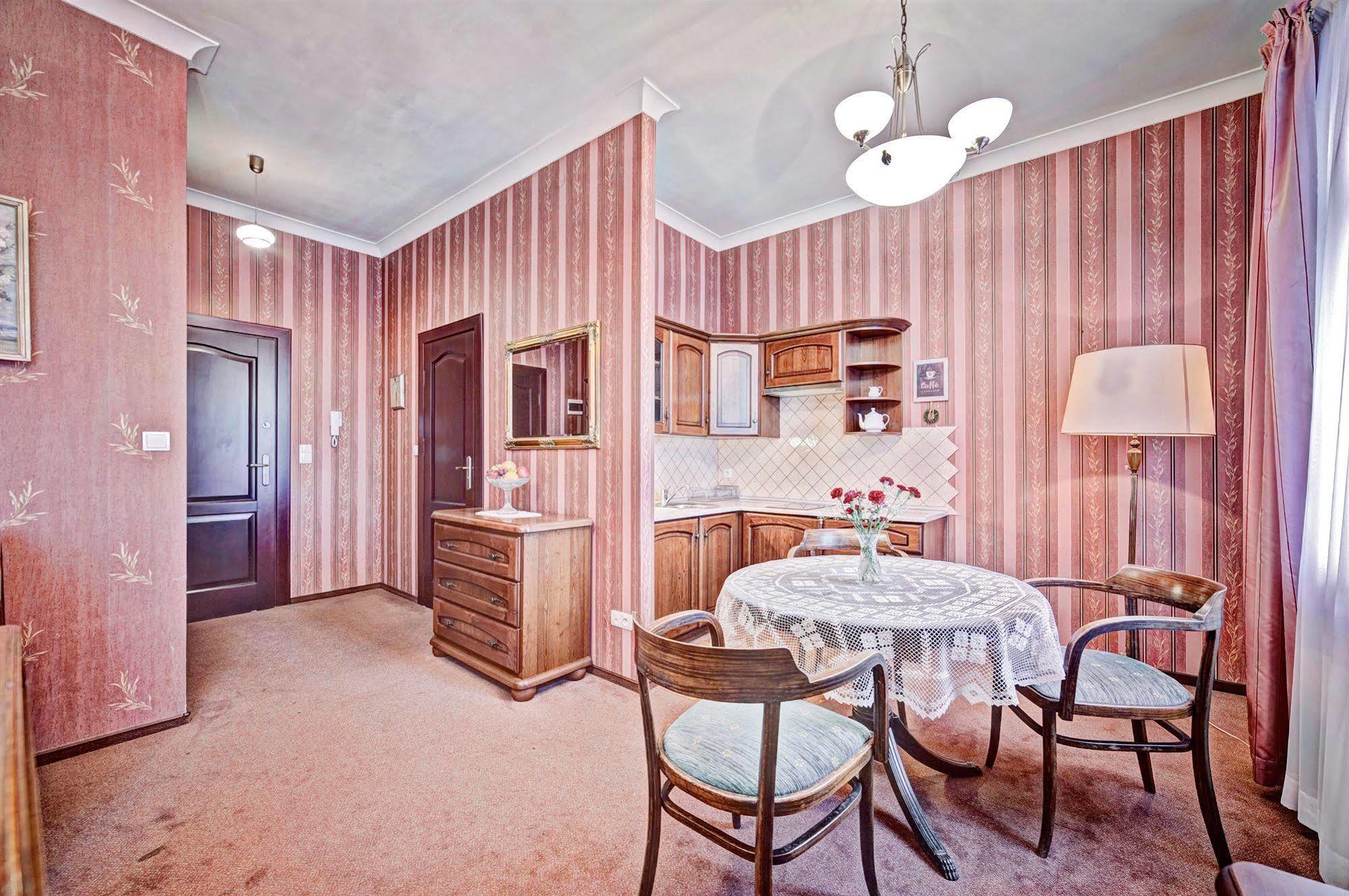 Apartamenty Retro Poznań Buitenkant foto