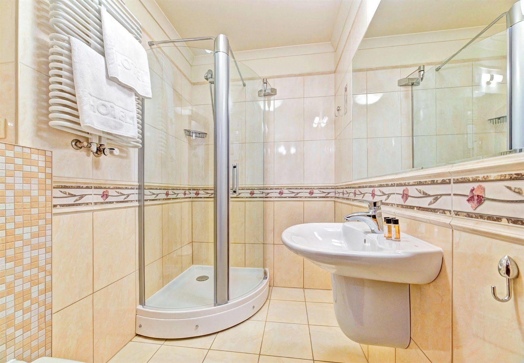 Apartamenty Retro Poznań Buitenkant foto